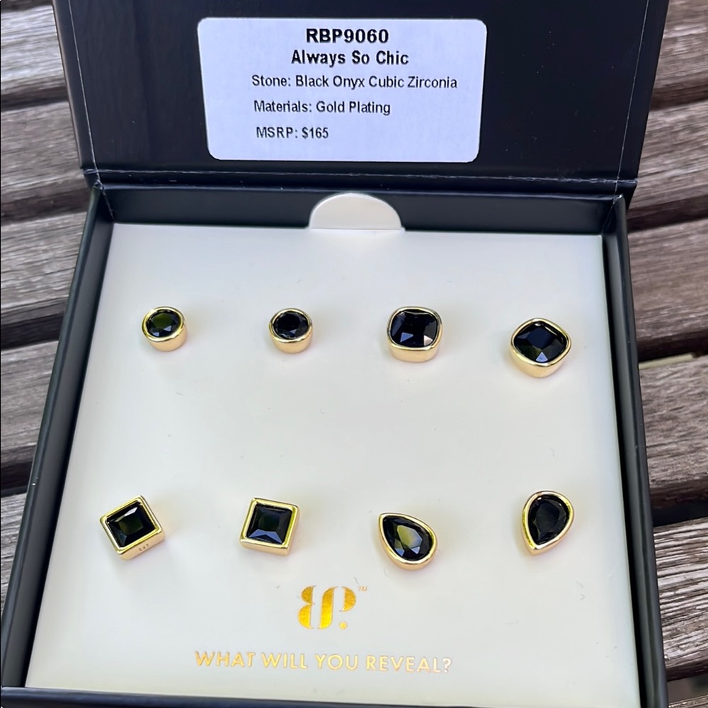 Bomb Party Simply Studs Classic Edition Black Onyx - Picture 3 of 5